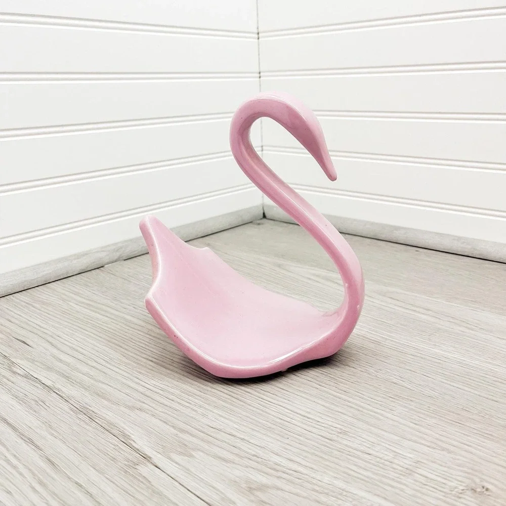 Vintage Pink Ceramic Swan: Towel, Trinket, or Soap Dish